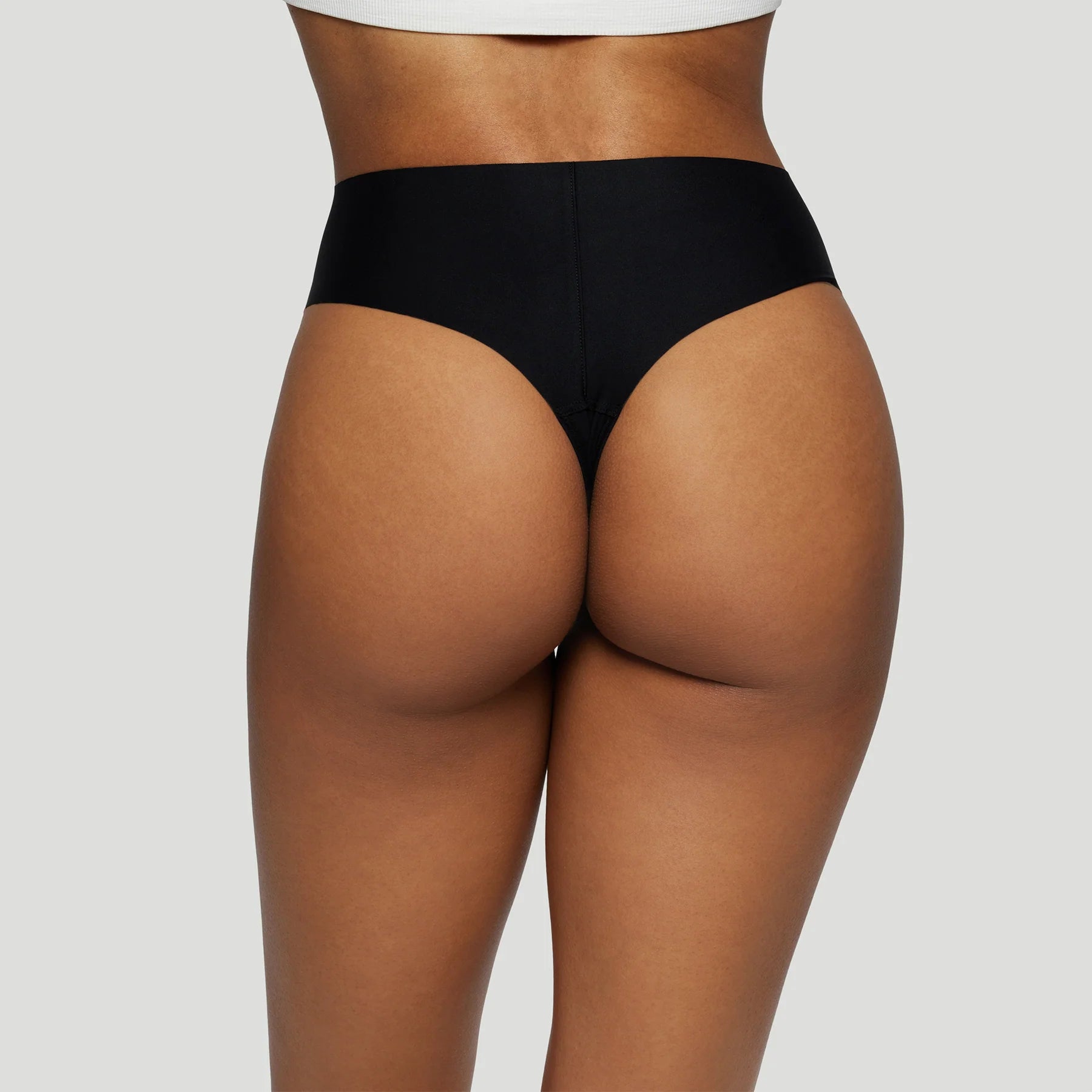 Seamless High-Waisted Thong – Onyx Black (No Camel Toe)